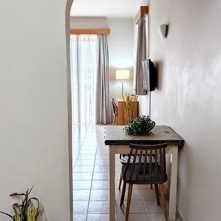 Miva Sea View Apartmán