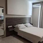 Miva Sea View *